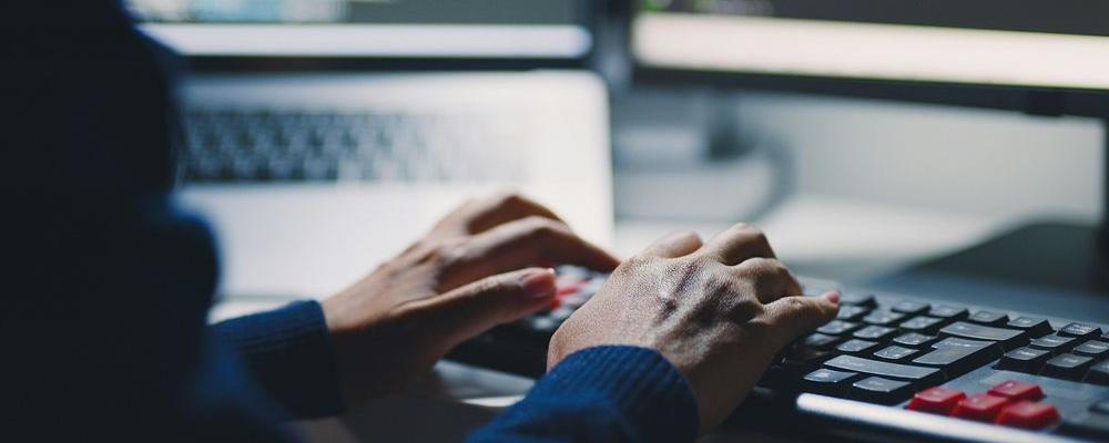 – E‑post‑ och identitetsbaserade attacker intensifieras i en takt vi aldrig sett tidigare, och generativ AI medför helt nya risker, säger Rohit Ghai, CEO på Barracuda.