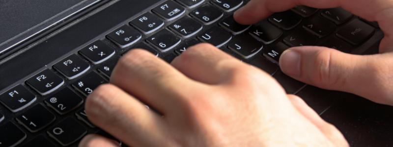 Panasonic Connect integrerar Red Hat Device Edge för att möjliggöra autonoma operationer och databehandling i realtid på Panasonic TOUGHBOOK-enheter. Foto: Yousaf Usman/Pexels