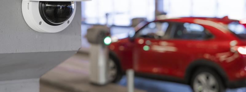 Kamera i parkeringshus. Pressbild: Securitas