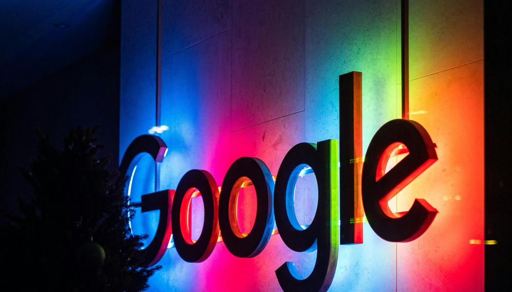 Google stämmer ett misstänkt kinesiskt cybernätverk som anklagas för AI-drivna bedrägerier. Bilden är en genrebild. Foto: Sascha Bosshard/Unsplash